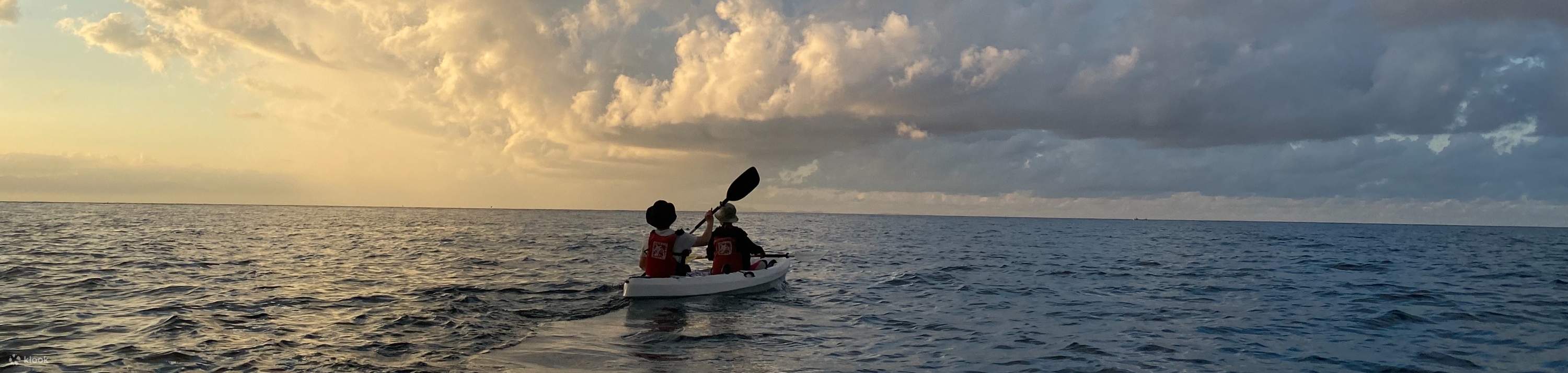 Chèo thuyền kayak ở Tiểu Lưu Cầu